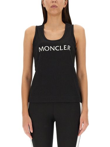 Moncler top with logo print - moncler - Modalova