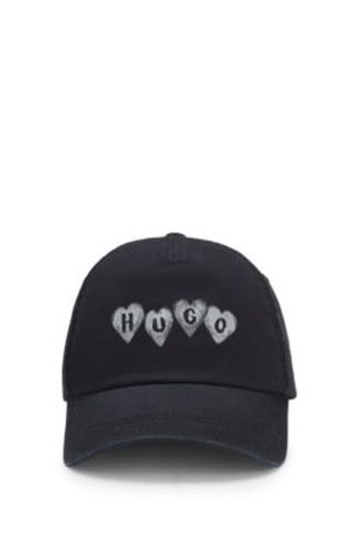 Casquette en twill de coton avec logo cœur - HUGO - Modalova