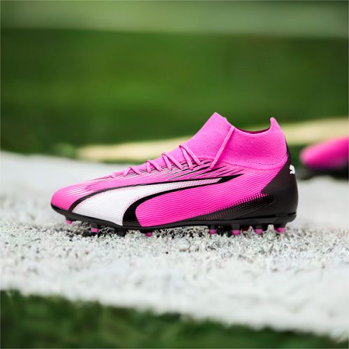 Chaussures de football ULTRA PRO MG, Rose/Noir/Blanc - PUMA - Modalova