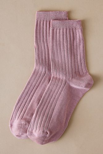 Les Chaussettes Pour Elle en Pink chez Anthropologie - Le Bonne Shoppe - Modalova