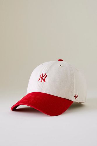 Casquette de baseball Base Runner Mini Yankees en Red chez Anthropologie - '47 - Modalova