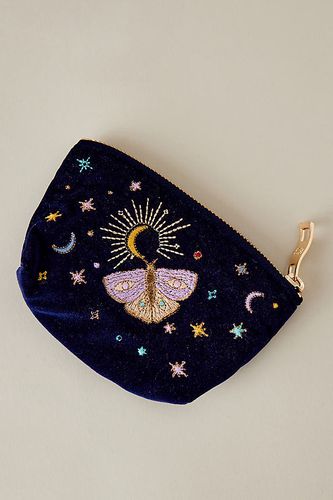 Porte-monnaie en velours mystique en Blue chez Anthropologie - Elizabeth Scarlett - Modalova