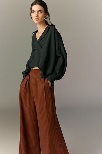 Haut avec large patte de boutonnage en Black taille: XS - Par Anthropologie - Modalova