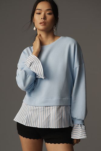 Striped Trim Twofer Sweatshirt en Blue taille: S chez Anthropologie - Maeve - Modalova