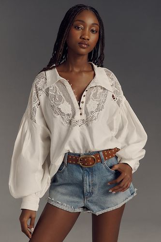 Blouse à Col Yoke à Manches Bouffantes en White taille: S chez Anthropologie - Maeve - Modalova