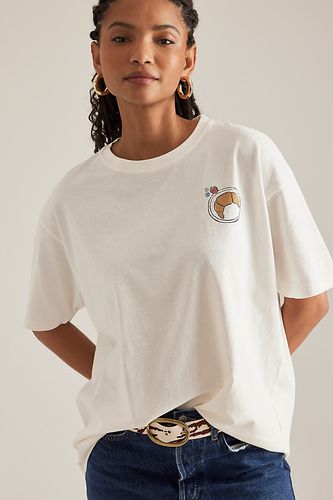 T-shirt Boyfriend Graphique Petit-Déjeuner en taille: Uk 6 chez Anthropologie - Damson Madder - Modalova