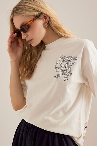 T-shirt Boyfriend Gelati Girl en White taille: Uk 8 chez Anthropologie - Damson Madder - Modalova