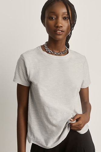 Le T-Shirt Bennie Slim Col Rond en Coton-Slub par en taille: XS chez Anthropologie - Pilcro - Modalova