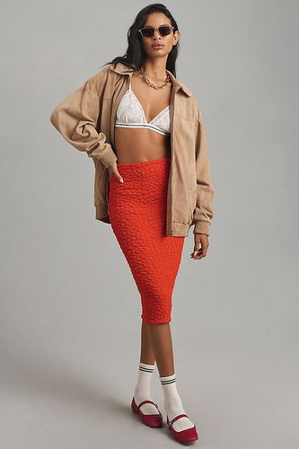 Jupe crayon mi-longue en maille froncée en taille: XS chez Anthropologie - Maeve - Modalova