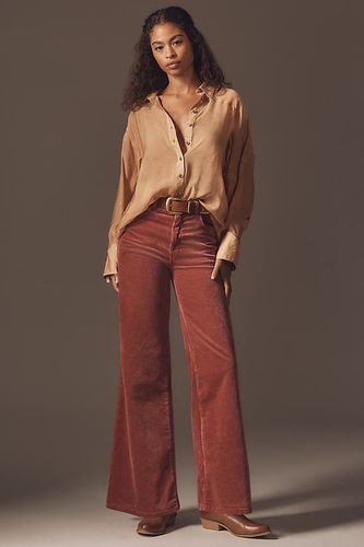 Le jean évasé taille haute Robbie par : Édition velours côtelé en , taille: 24 chez Anthropologie - Pilcro - Modalova