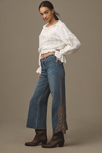 The Ettie High-Rise Cropped Jeans: Embroidered Hem Edition par en , taille: 23 chez Anthropologie - Pilcro - Modalova