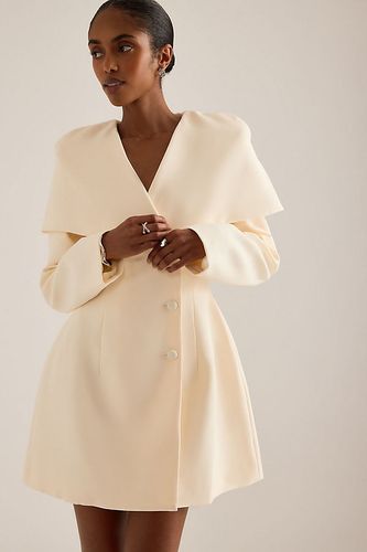 Mini-robe à détail cape en taille: M chez Anthropologie - Odd Muse - Modalova