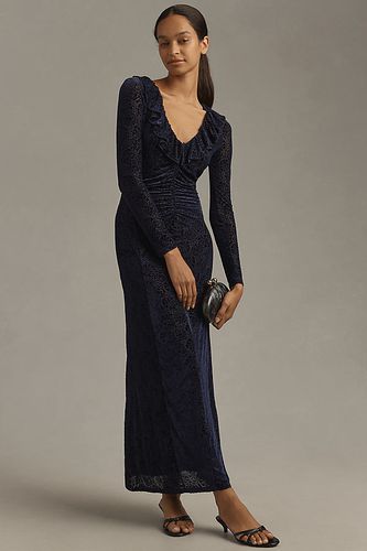 Robe longue en velours froncé en taille: M - By Anthropologie - Modalova