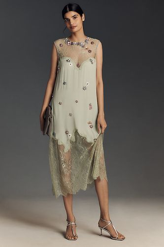 Robe midi sans manches à appliqués floraux en Green taille: XS chez Anthropologie - Forever That Girl - Modalova