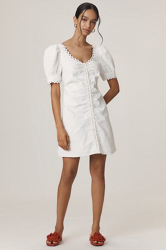 Robe Mini à Encolure Dégagée et Manches Bouffantes en White taille: 2XS chez Anthropologie - Forever That Girl - Modalova