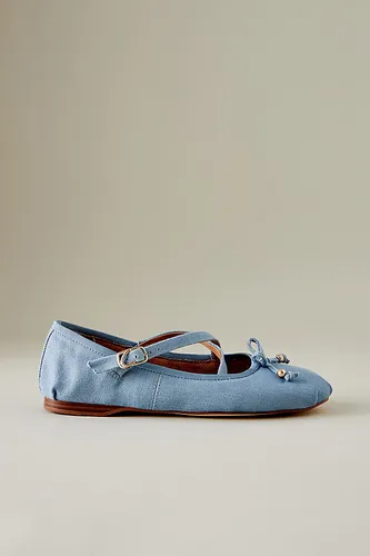 Ballerines à brides croisées en satin Zuri en Blue taille: UK 8 chez Anthropologie - Circus NY - Modalova