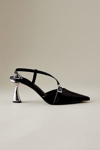 Chaussures à talon, bout pointu et bride arrière à boucle en similicuir en Black taille: 36 chez Anthropologie - Charles & Keith - Modalova