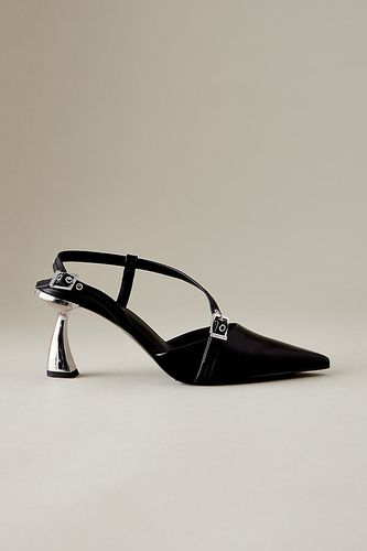Chaussures à talon, bout pointu et bride arrière à boucle en similicuir en Black taille: 37 chez Anthropologie - Charles & Keith - Modalova