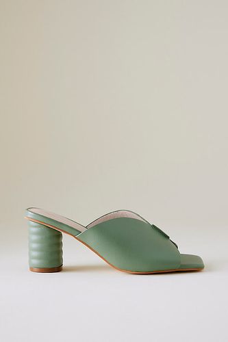 Kamika Heels en taille: 36 chez Anthropologie - Intentionally Blank - Modalova