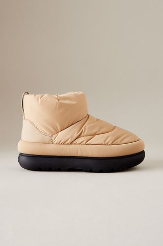 Botintes plateforme Classic Maxi Mini en taille: 39 chez Anthropologie - UGG - Modalova