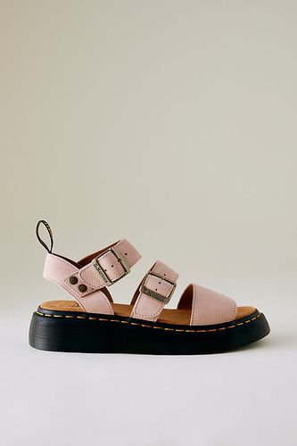 Gryphon Quad Savannah Sandals en Pink taille: D chez Anthropologie - Dr. Martens - Modalova