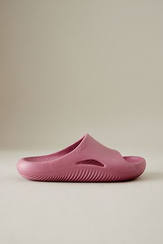 Mellow Sliders en Pink taille: 36 chez Anthropologie - Crocs - Modalova