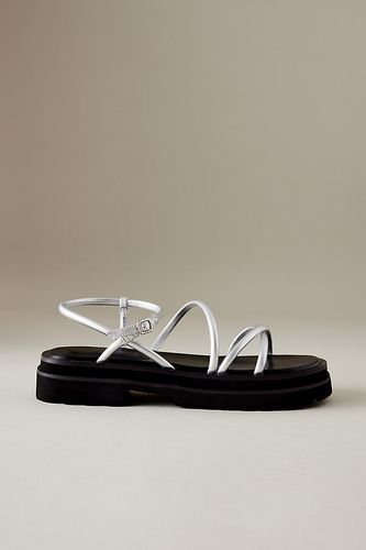 Sandales à Brides Bout-Ouvert en Silver, taille: 37 chez Anthropologie - Charles & Keith - Modalova
