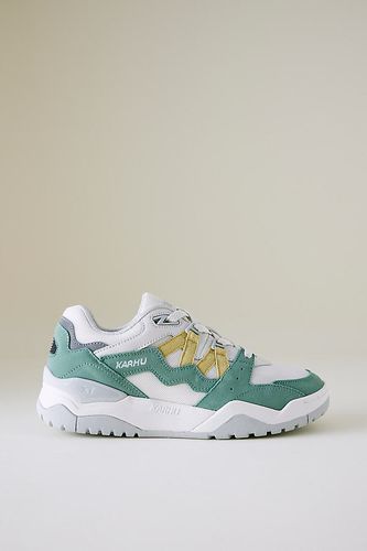 Baskets Fusion XT en Green taille: Uk 4 chez Anthropologie - Karhu - Modalova