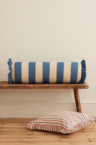 Coussin Volant Long Marinière chez Anthropologie - Anna + Nina - Modalova