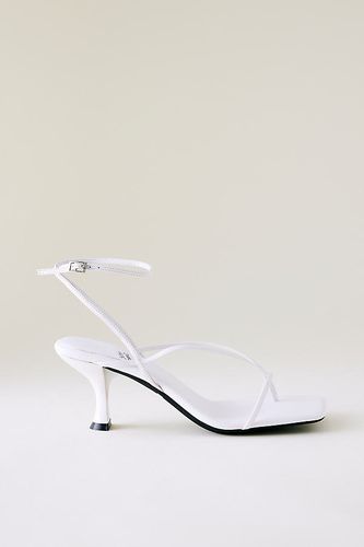 Fluxx Kitten Heels en White taille: 38 chez Anthropologie - Jeffrey Campbell - Modalova