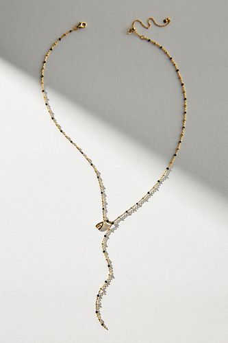 Collier à pendentif monogramme plaqué or orné de perles par - Par Anthropologie - Modalova
