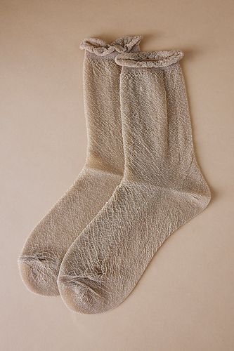 Chaussettes métallisées en lurex à volants par en Beige - By Anthropologie - Modalova