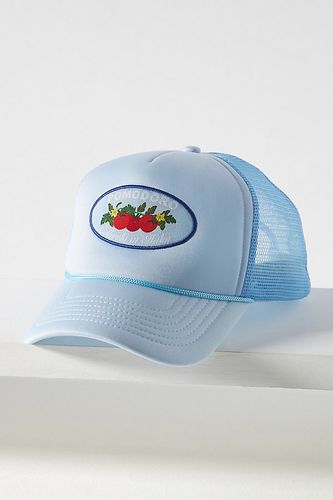Casquette de camionneur avec écussons de fruits en Blue chez Anthropologie - Coney Island Picnic - Modalova