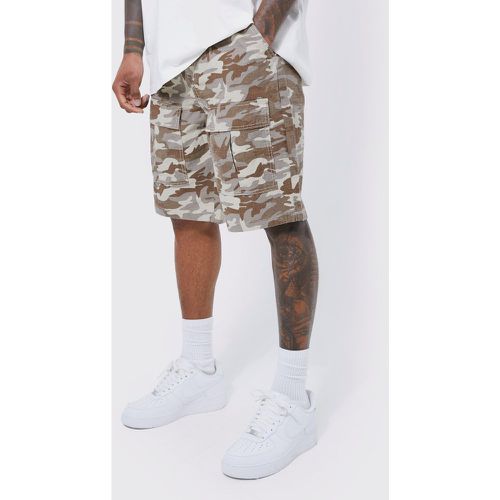 Short cargo parachute imprimé camouflage - Boohooman - Modalova