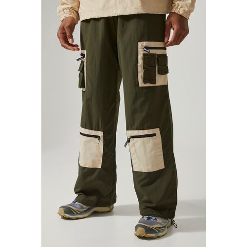 Pantalon cargo large en nylon - Boohooman - Modalova