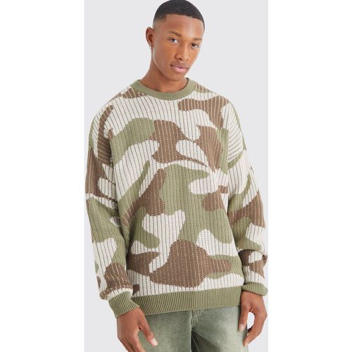 Pull oversize côtelé à imprimé camouflage - Boohooman - Modalova