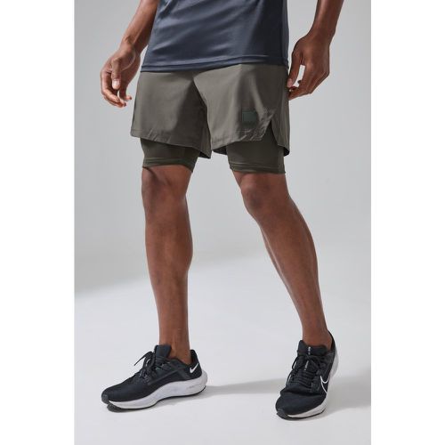 Tall - Short de sport 2 en 1 performance - MAN Active - Boohooman - Modalova