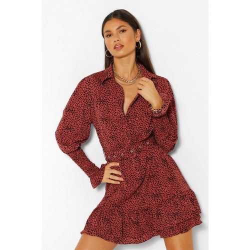 Robe Chemise Ceinturée À Pois Et Ourlet Volanté - boohoo - Modalova