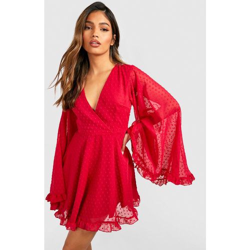 Robe Patineuse À Manches Évasées En Mousseline De Soie - boohoo - Modalova