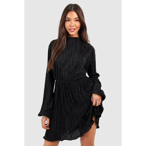 Robe Droite Plissée À Col Montant - boohoo - Modalova