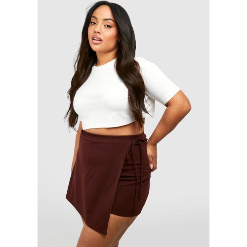 Plus" Wrap Tie Side Skort - boohoo - Modalova