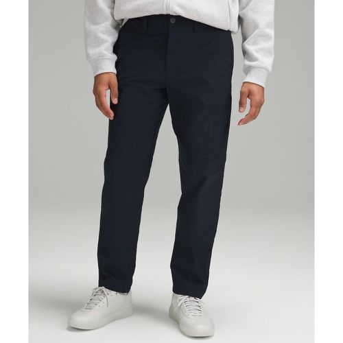 – Pantalon chino ABC coupe classique Smooth Twills – 86 cm – Bleu – Taille 28 - lululemon - Modalova