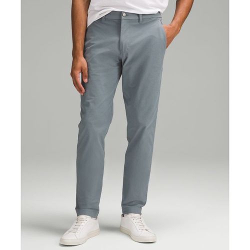 – Pantalon chino ABC coupe slim Coton VersaTwill extensibles – 76 cm – Bleu – Taille 40 - lululemon - Modalova