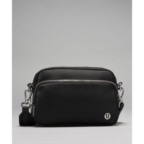 – Sac bandoulière Everywhere 2L Finitions métalliques - lululemon - Modalova