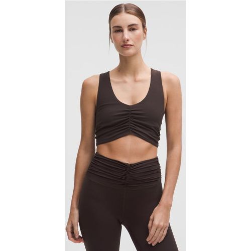 “ Soutien-gorge de yoga long et ruchÃ© Nulu Maintien lÃ©ger, bonnet B et Cs â€“ Taille 6 - lululemon - Modalova