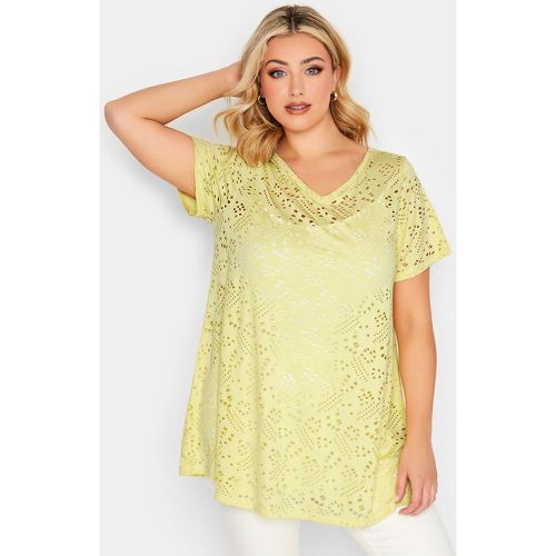 Tshirt Fluo Broderie Anglaise Manches Courtes , Grande Taille & Courbes - Yours - Modalova