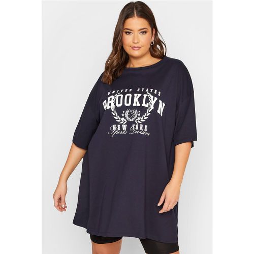 Tshirt Style Tunique Oversize Marine 'Brooklyn' , Grande Taille & Courbes - Yours - Modalova