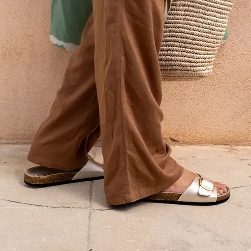 Mules FLEURICE en satin craie beige - Les Petites Bombes - Modalova