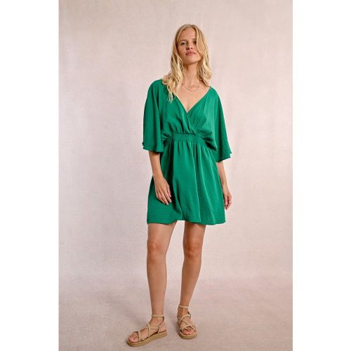 Robe courte fluide élastiquée à la taille et dos n - MOLLY BRACKEN - Modalova