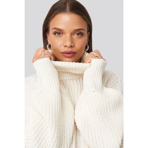 Ribbed Polo Cable Knit Sweater - White - Donnaromina x NA-KD - Modalova